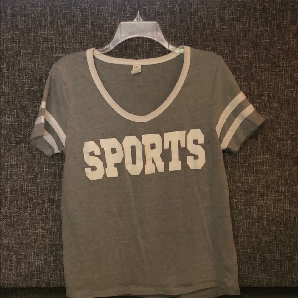 Sports tee